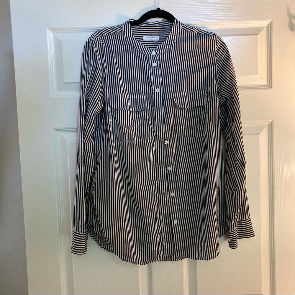 Equipment black/white striped silk blouse size L